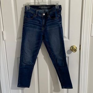 American Eagle Cropped Jeans